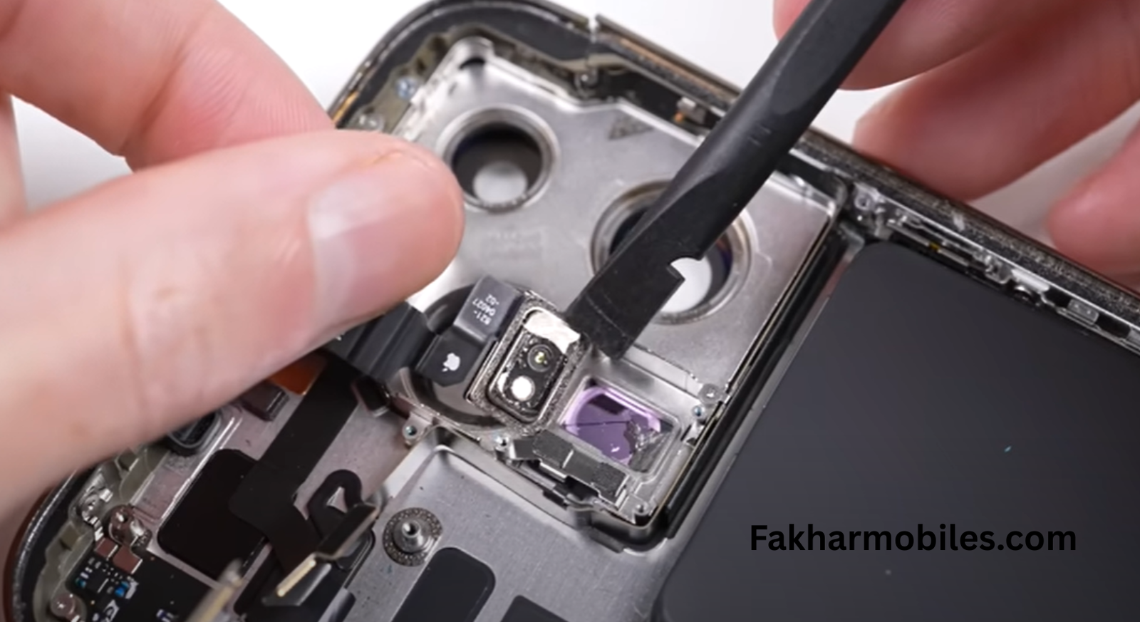 How to Replace the Housing on an iPhone 14 Pro Max